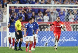 今夜上海海港调整名单以备亚冠，刷新队史纪录环节打磨，球迷炸锅，心理建设被强调的简单介绍-线上投注